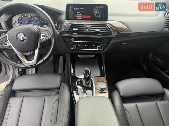 Сірий БМВ Х3, об'ємом двигуна 2 л та пробігом 82 тис. км за 24800 $, фото 7 на Automoto.ua