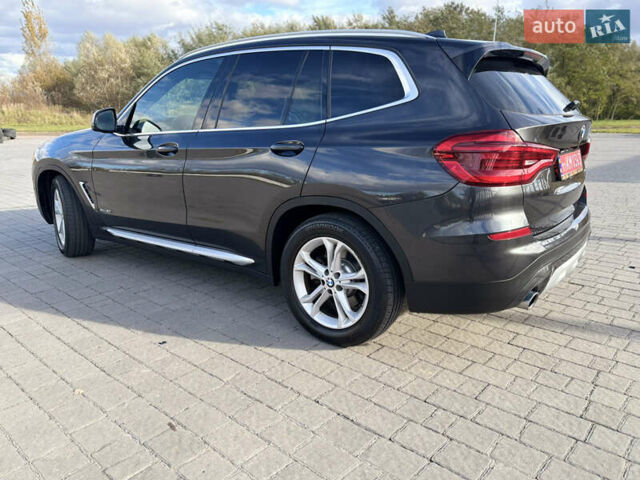 Серый БМВ Х3, объемом двигателя 2 л и пробегом 109 тыс. км за 26990 $, фото 7 на Automoto.ua