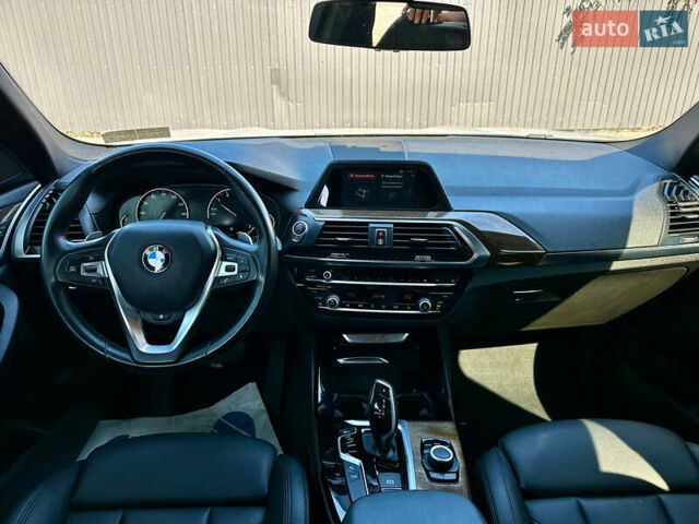БМВ Х3 2018 в Днепре (Днепропетровске) на Automoto.ua Серый БМВ Х3, объемом двигателя 2 л и пробегом 119 тыс. км за 31111 $, фото 12 на Automoto.ua