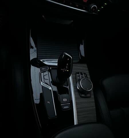 Серый БМВ Х3, объемом двигателя 2 л и пробегом 205 тыс. км за 30000 $, фото 15 на Automoto.ua