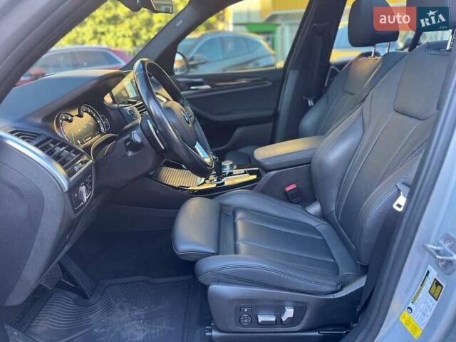 Серый БМВ Х3, объемом двигателя 2 л и пробегом 91 тыс. км за 24500 $, фото 18 на Automoto.ua