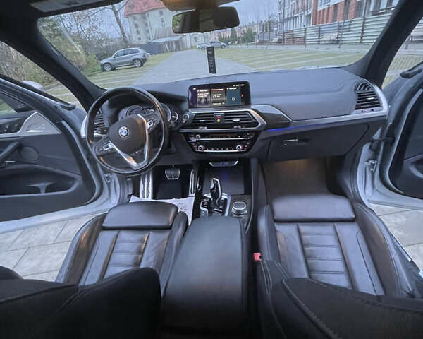 Серый БМВ Х3, объемом двигателя 3 л и пробегом 127 тыс. км за 32500 $, фото 39 на Automoto.ua