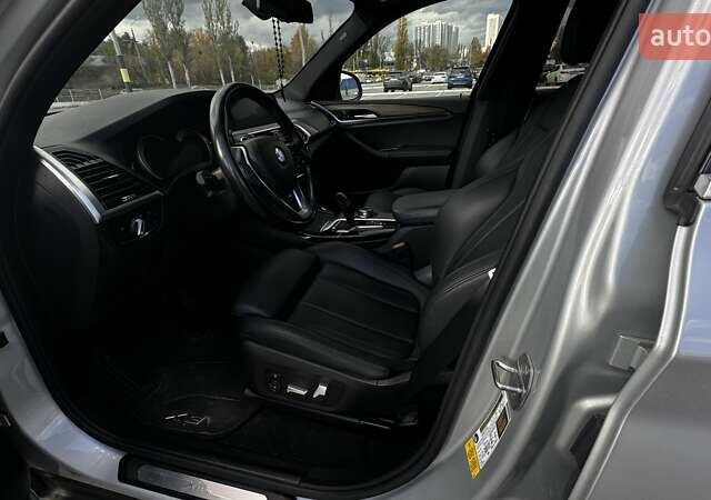 Серый БМВ Х3, объемом двигателя 2 л и пробегом 205 тыс. км за 30000 $, фото 9 на Automoto.ua