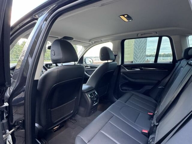 Сірий БМВ Х3, об'ємом двигуна 2 л та пробігом 85 тис. км за 30999 $, фото 6 на Automoto.ua