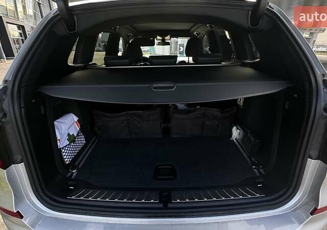 Серый БМВ Х3, объемом двигателя 2 л и пробегом 205 тыс. км за 30000 $, фото 18 на Automoto.ua