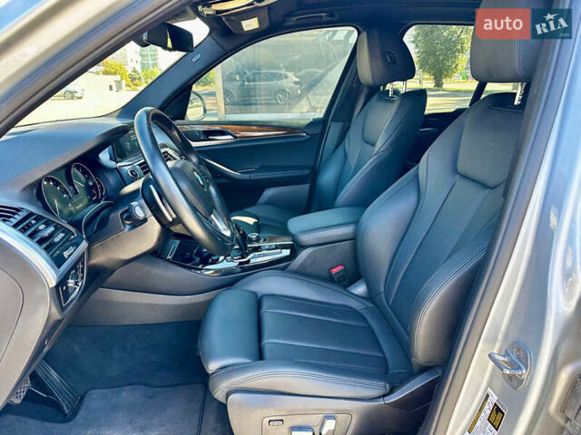 БМВ Х3 2018 в Днепре (Днепропетровске) на Automoto.ua Серый БМВ Х3, объемом двигателя 2 л и пробегом 119 тыс. км за 31111 $, фото 9 на Automoto.ua