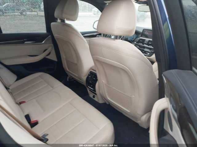 Сірий БМВ Х3, об'ємом двигуна 2 л та пробігом 52 тис. км за 8500 $, фото 10 на Automoto.ua