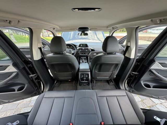 Сірий БМВ Х3, об'ємом двигуна 2 л та пробігом 85 тис. км за 30999 $, фото 9 на Automoto.ua