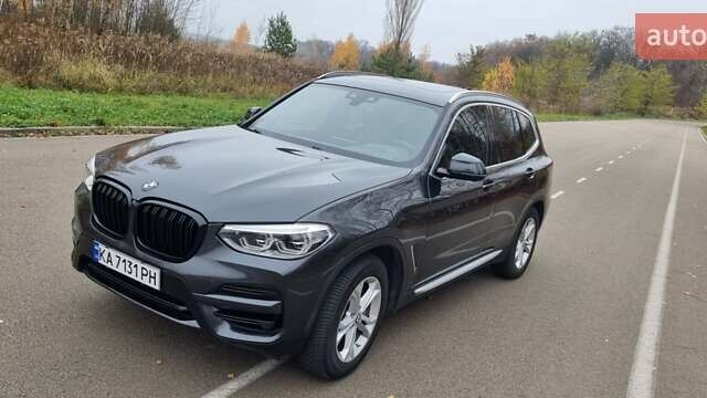 Серый БМВ Х3, объемом двигателя 2 л и пробегом 169 тыс. км за 24500 $, фото 6 на Automoto.ua