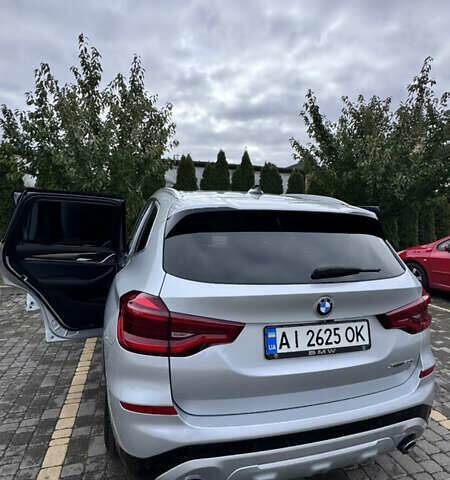 Сірий БМВ Х3, об'ємом двигуна 2 л та пробігом 82 тис. км за 24800 $, фото 6 на Automoto.ua