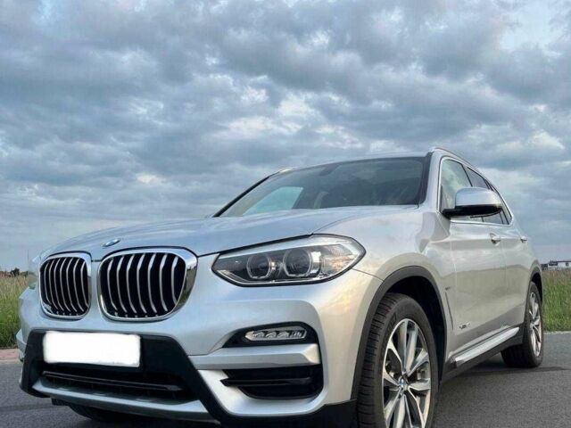 Серый БМВ Х3, объемом двигателя 2 л и пробегом 89 тыс. км за 463 $, фото 4 на Automoto.ua