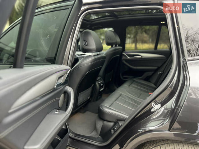 Сірий БМВ Х3, об'ємом двигуна 0 л та пробігом 177 тис. км за 34999 $, фото 18 на Automoto.ua