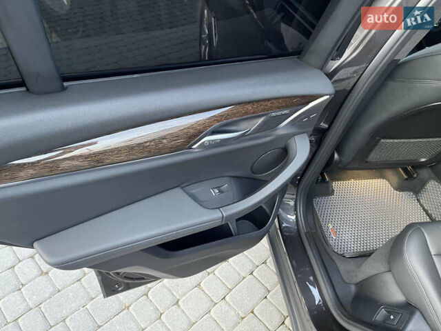 Серый БМВ Х3, объемом двигателя 2 л и пробегом 75 тыс. км за 29500 $, фото 13 на Automoto.ua