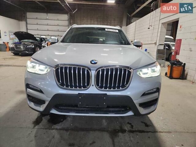 Серый БМВ Х3, объемом двигателя 2 л и пробегом 103 тыс. км за 8400 $, фото 4 на Automoto.ua