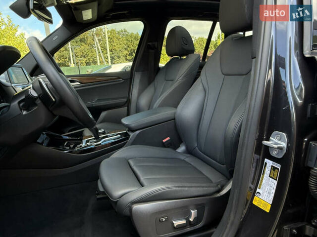 Серый БМВ Х3, объемом двигателя 2 л и пробегом 151 тыс. км за 23900 $, фото 27 на Automoto.ua