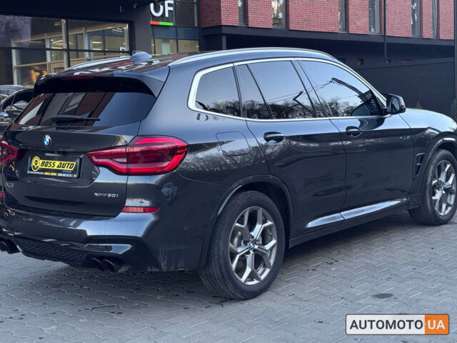 Серый БМВ Х3, объемом двигателя 2 л и пробегом 70 тыс. км за 32900 $, фото 5 на Automoto.ua