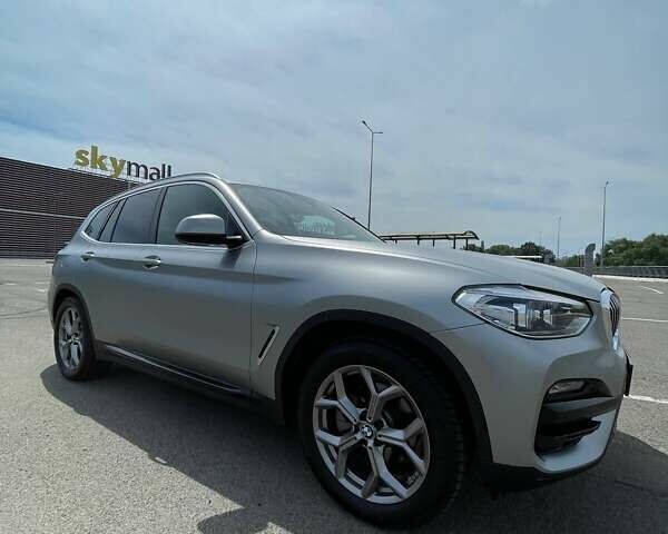 Сірий БМВ Х3, об'ємом двигуна 2 л та пробігом 125 тис. км за 28800 $, фото 13 на Automoto.ua