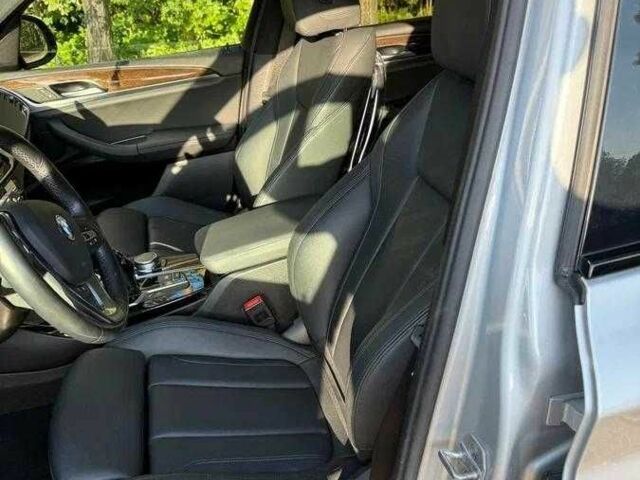 Сірий БМВ Х3, об'ємом двигуна 2 л та пробігом 122 тис. км за 20000 $, фото 9 на Automoto.ua