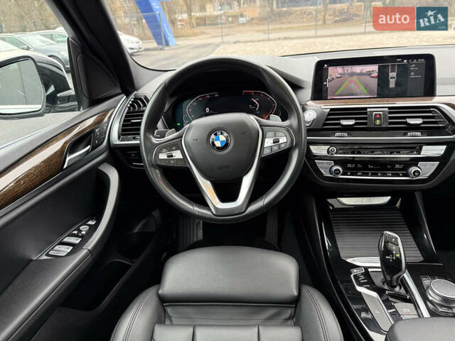 Сірий БМВ Х3, об'ємом двигуна 2 л та пробігом 139 тис. км за 23900 $, фото 6 на Automoto.ua