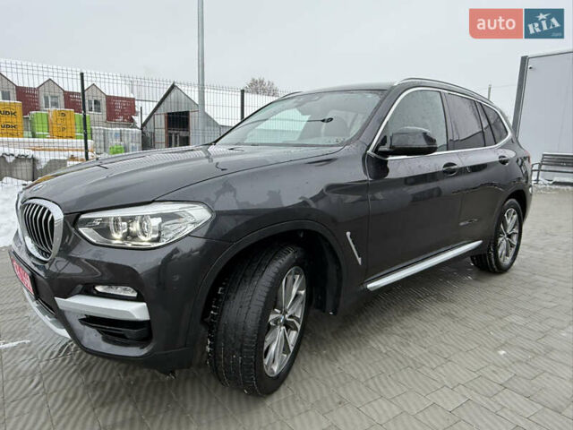 Серый БМВ Х3, объемом двигателя 2 л и пробегом 130 тыс. км за 23400 $, фото 11 на Automoto.ua