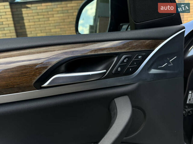 Серый БМВ Х3, объемом двигателя 2 л и пробегом 151 тыс. км за 23900 $, фото 31 на Automoto.ua