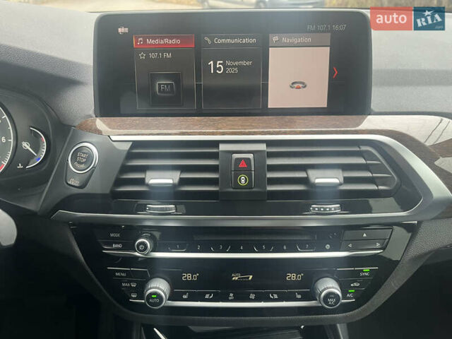 Серый БМВ Х3, объемом двигателя 2 л и пробегом 148 тыс. км за 26400 $, фото 24 на Automoto.ua