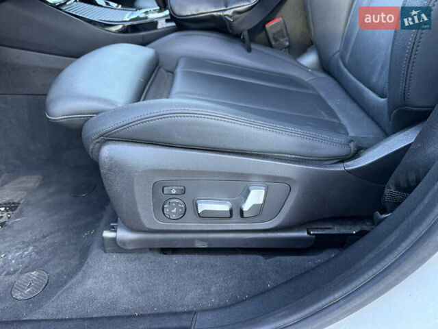 Серый БМВ Х3, объемом двигателя 2 л и пробегом 130 тыс. км за 23400 $, фото 28 на Automoto.ua