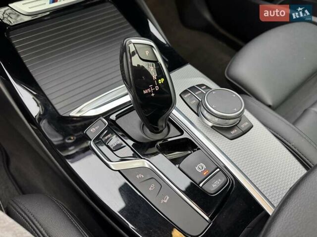 Серый БМВ Х3, объемом двигателя 3 л и пробегом 135 тыс. км за 37500 $, фото 13 на Automoto.ua