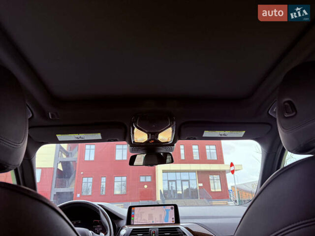 Серый БМВ Х3, объемом двигателя 2 л и пробегом 139 тыс. км за 23900 $, фото 24 на Automoto.ua