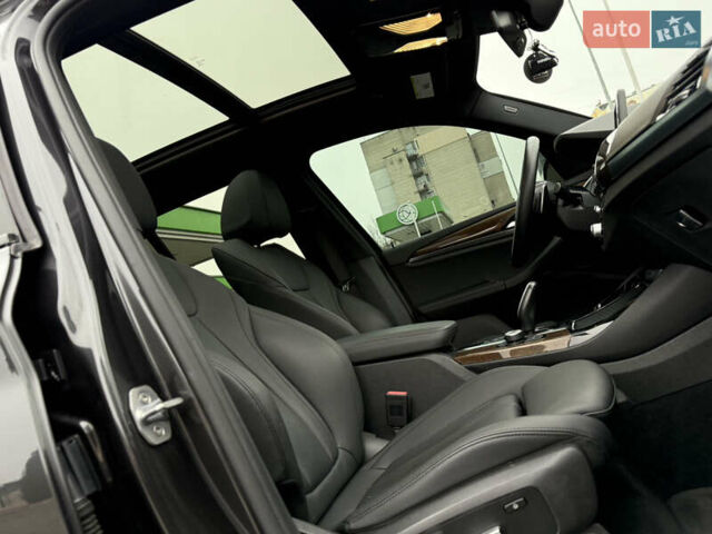Сірий БМВ Х3, об'ємом двигуна 2 л та пробігом 151 тис. км за 22999 $, фото 29 на Automoto.ua