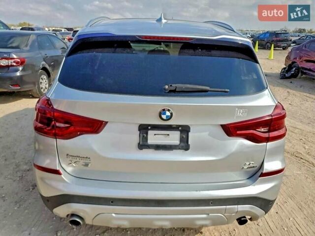 Серый БМВ Х3, объемом двигателя 2 л и пробегом 158 тыс. км за 7400 $, фото 5 на Automoto.ua