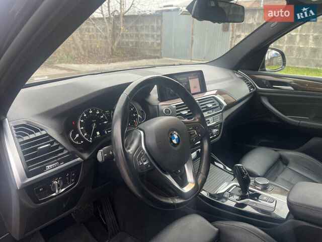 Серый БМВ Х3, объемом двигателя 2 л и пробегом 148 тыс. км за 26400 $, фото 13 на Automoto.ua