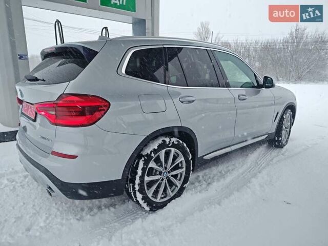 Сірий БМВ Х3, об'ємом двигуна 2 л та пробігом 150 тис. км за 25450 $, фото 1 на Automoto.ua