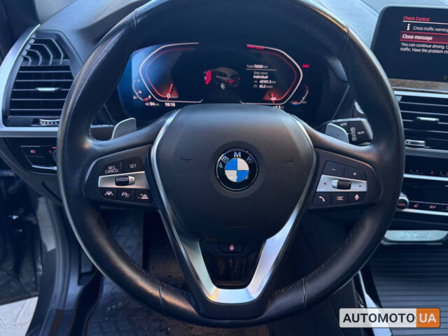 Серый БМВ Х3, объемом двигателя 2 л и пробегом 70 тыс. км за 32900 $, фото 11 на Automoto.ua