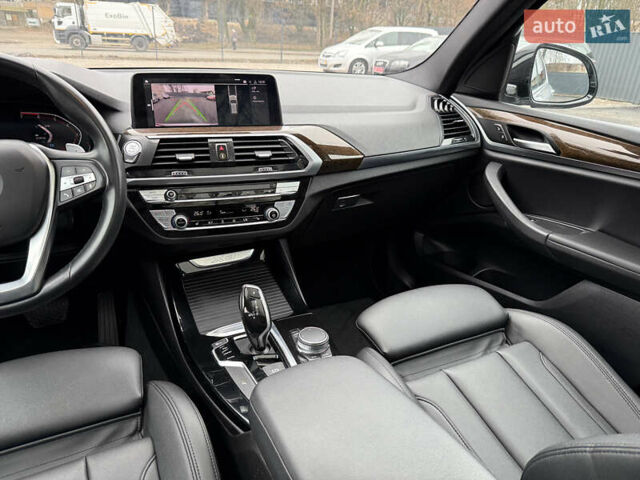 Сірий БМВ Х3, об'ємом двигуна 2 л та пробігом 139 тис. км за 23900 $, фото 8 на Automoto.ua