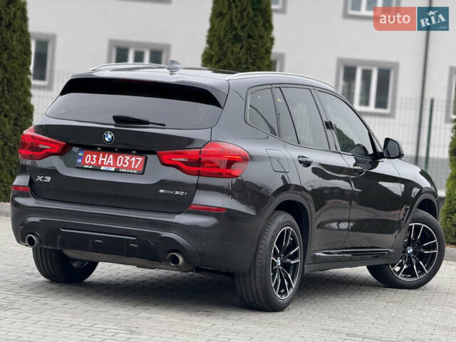 Сірий БМВ Х3, об'ємом двигуна 2 л та пробігом 151 тис. км за 22999 $, фото 6 на Automoto.ua