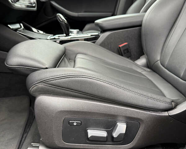 Сірий БМВ Х3, об'ємом двигуна 2 л та пробігом 139 тис. км за 23900 $, фото 19 на Automoto.ua