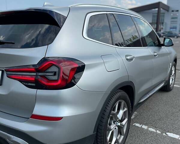 Сірий БМВ Х3, об'ємом двигуна 2 л та пробігом 125 тис. км за 28800 $, фото 6 на Automoto.ua