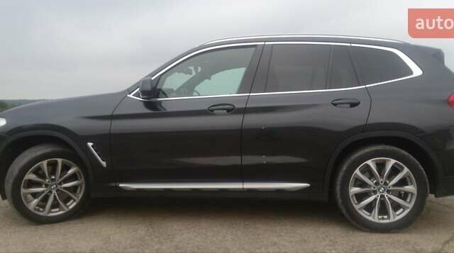 Серый БМВ Х3, объемом двигателя 2 л и пробегом 191 тыс. км за 25900 $, фото 4 на Automoto.ua