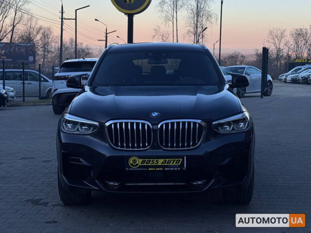 Серый БМВ Х3, объемом двигателя 2 л и пробегом 70 тыс. км за 32900 $, фото 1 на Automoto.ua