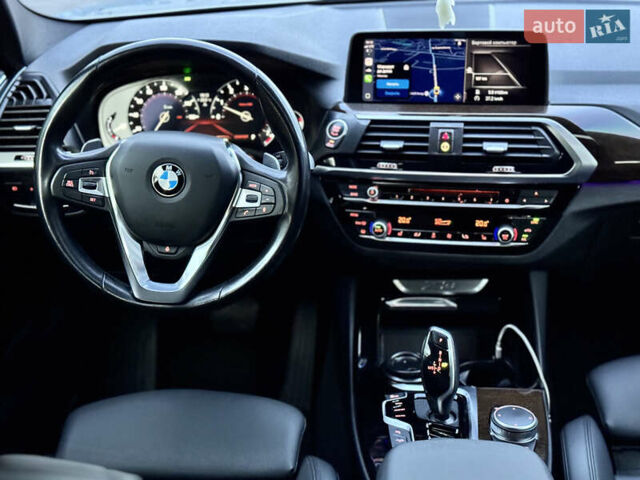Серый БМВ Х3, объемом двигателя 2 л и пробегом 114 тыс. км за 31000 $, фото 14 на Automoto.ua