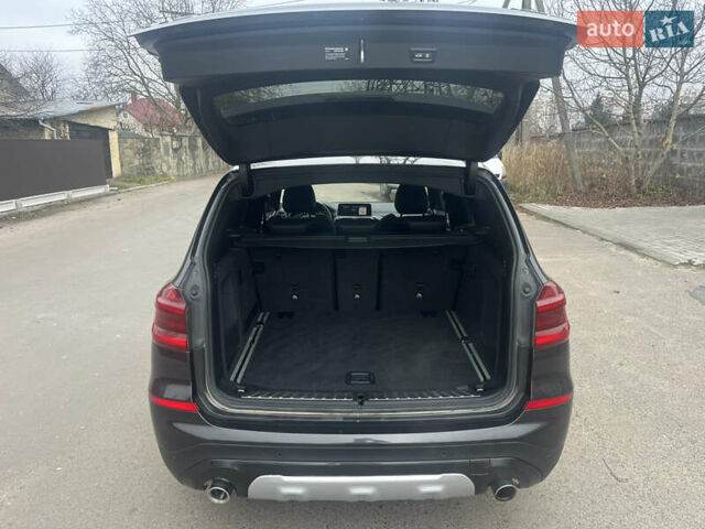 Серый БМВ Х3, объемом двигателя 2 л и пробегом 148 тыс. км за 26400 $, фото 27 на Automoto.ua