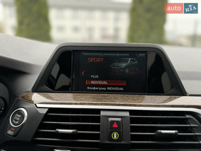 Сірий БМВ Х3, об'ємом двигуна 2 л та пробігом 151 тис. км за 22999 $, фото 31 на Automoto.ua