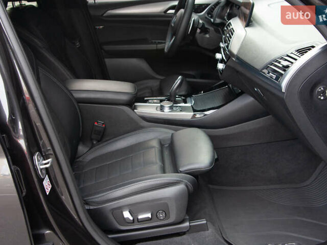 Сірий БМВ Х3, об'ємом двигуна 2.99 л та пробігом 212 тис. км за 35900 $, фото 37 на Automoto.ua