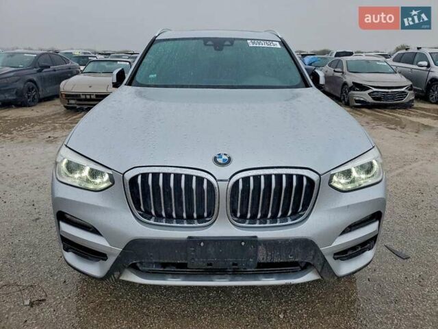 Серый БМВ Х3, объемом двигателя 2 л и пробегом 158 тыс. км за 7400 $, фото 4 на Automoto.ua