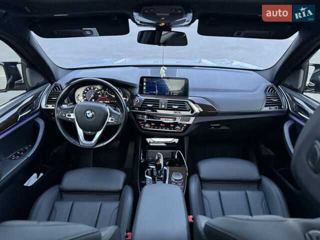 Серый БМВ Х3, объемом двигателя 2 л и пробегом 114 тыс. км за 31000 $, фото 18 на Automoto.ua
