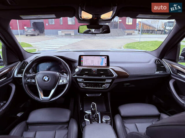 Серый БМВ Х3, объемом двигателя 2 л и пробегом 139 тыс. км за 23900 $, фото 23 на Automoto.ua