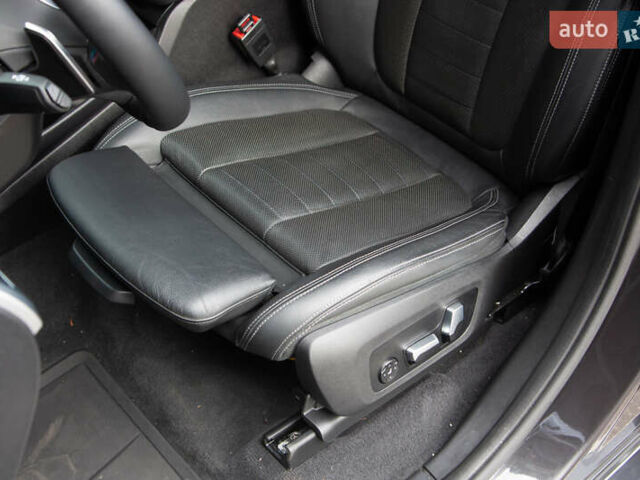 Сірий БМВ Х3, об'ємом двигуна 2.99 л та пробігом 212 тис. км за 35900 $, фото 27 на Automoto.ua