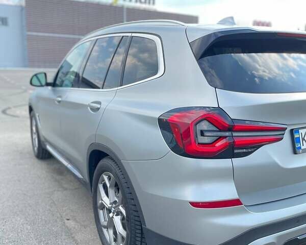 Сірий БМВ Х3, об'ємом двигуна 2 л та пробігом 125 тис. км за 28800 $, фото 5 на Automoto.ua