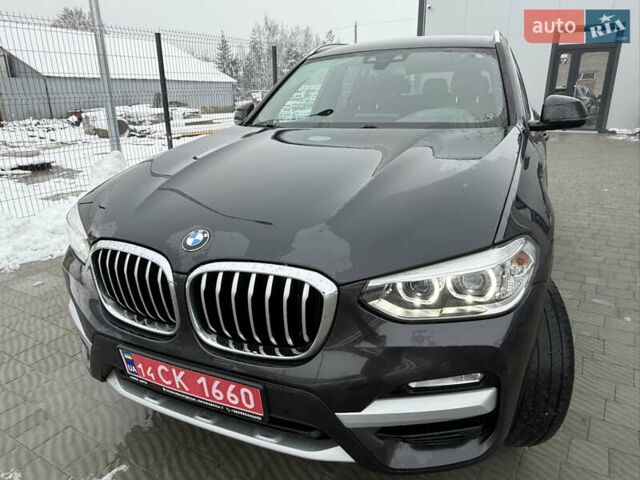 Серый БМВ Х3, объемом двигателя 2 л и пробегом 130 тыс. км за 23400 $, фото 13 на Automoto.ua